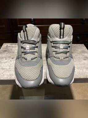 DIOR B22 Low Top Sneakers sz 41